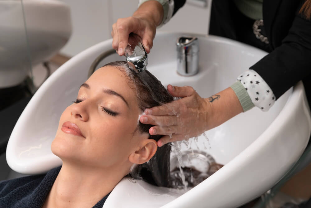 Spa capilar de lujo y terapia para el cuero cabelludo